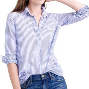 Super lightweight J Crew button up 'boy' shirt with real front pocket Size 12